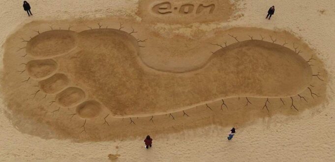 impronta gigante 23 metri spiaggia termoli