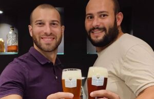 Una birra gratis contro il caro bollette: l'iniziativa di un pub di Napoli